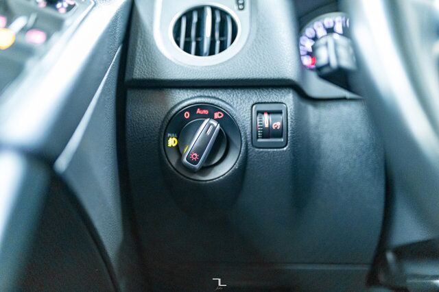 2017 Volkswagen Tiguan 4Motion Wolfsburg Edition Leather Roof BCam Red Deer AB