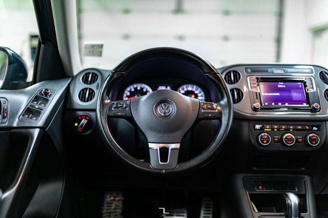 2017 Volkswagen Tiguan 4Motion Wolfsburg Edition Leather Roof BCam Red Deer AB