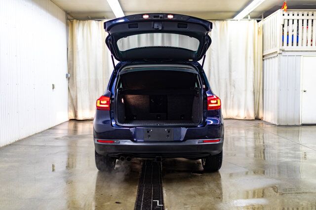 2017 Volkswagen Tiguan 4Motion Wolfsburg Edition Leather Roof BCam Red Deer AB