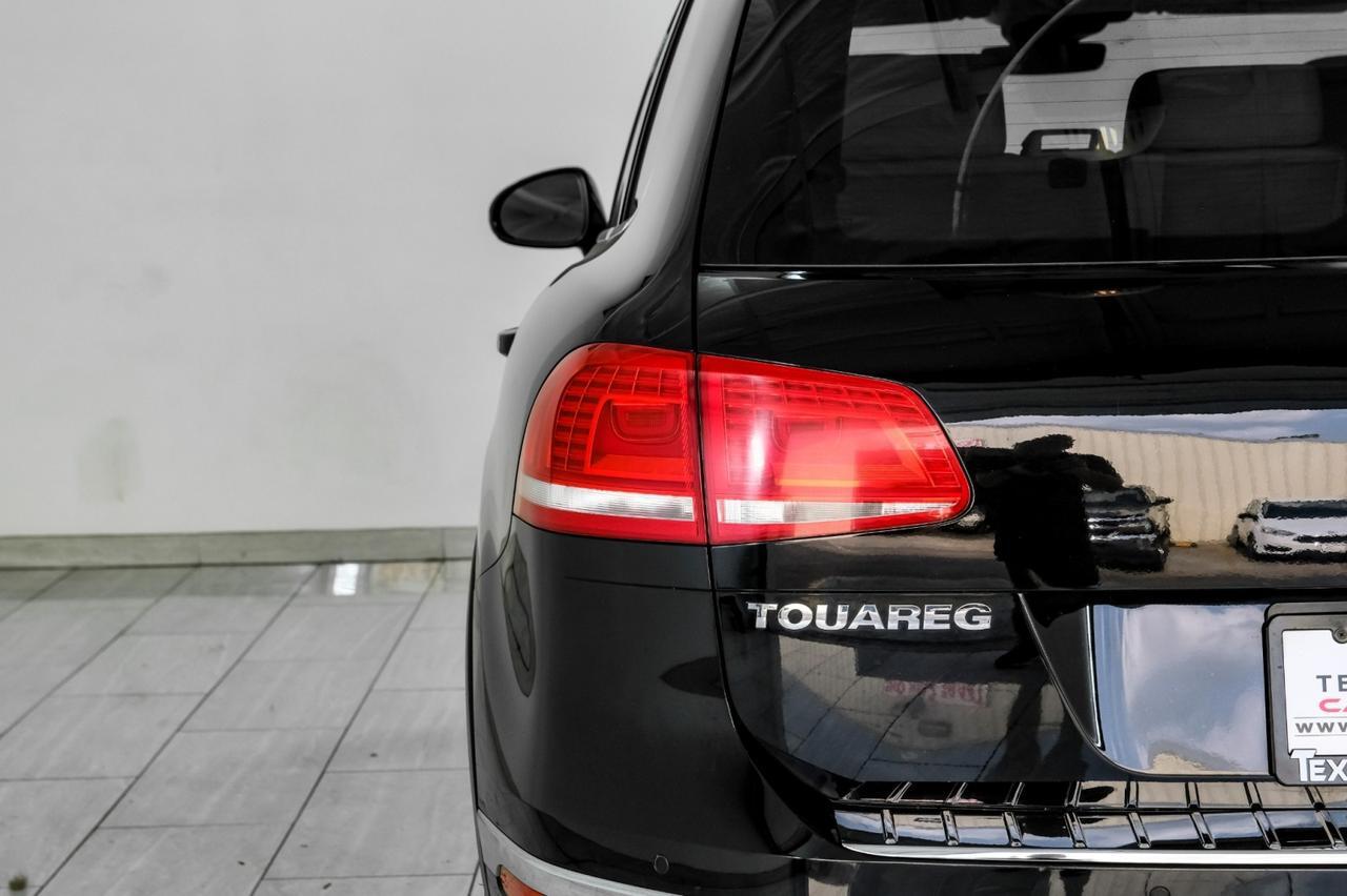 2017 Volkswagen Touareg V6 EXECUTIVE 4MOTION NAVIGATION PANORAMA LEATHER SEATS REAR CAME Carrollton TX