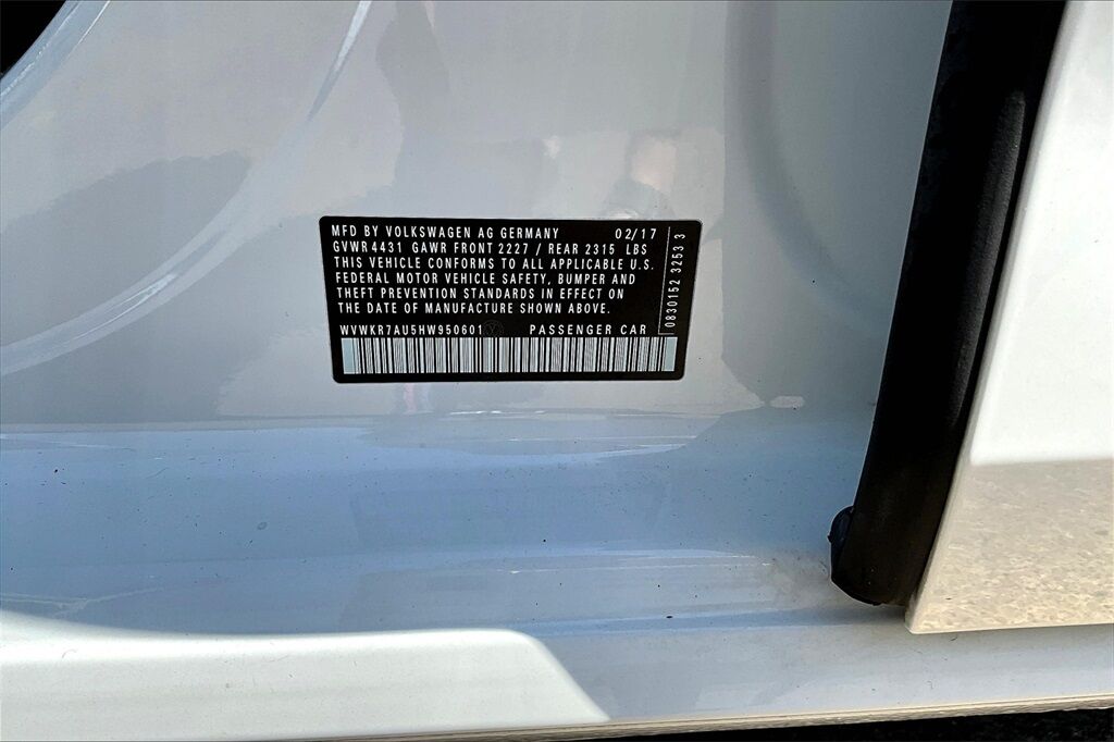 2017 Volkswagen e-Golf SE OR