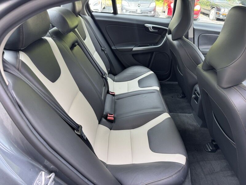 2017 Volvo S60 Cross Country  Willow Grove PA