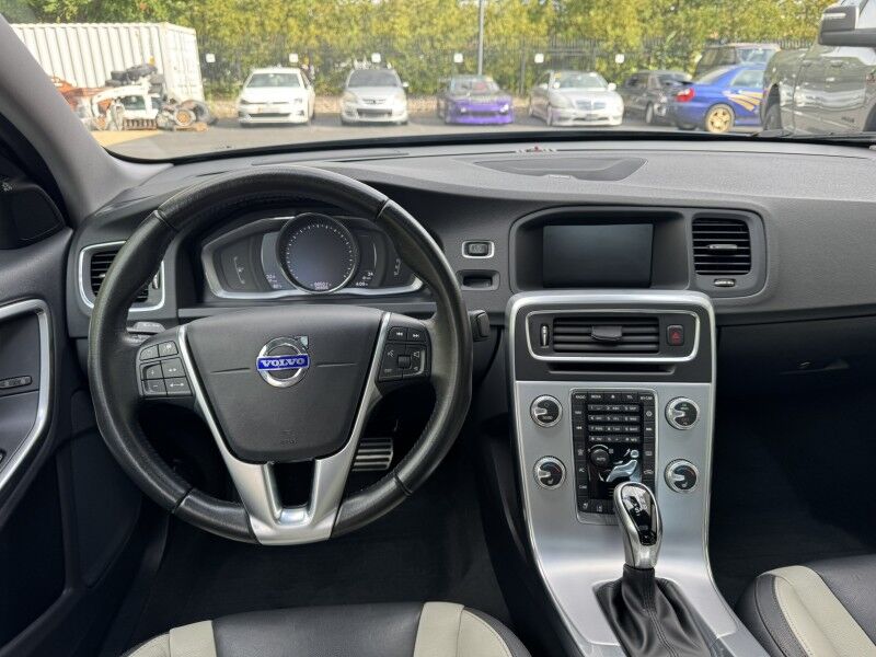 2017 Volvo S60 Cross Country  Willow Grove PA