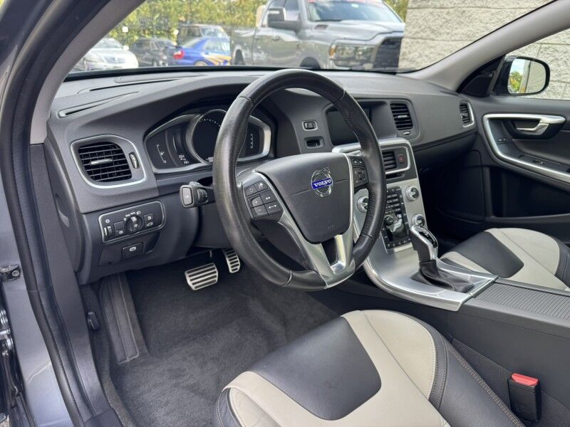 2017 Volvo S60 Cross Country  Willow Grove PA
