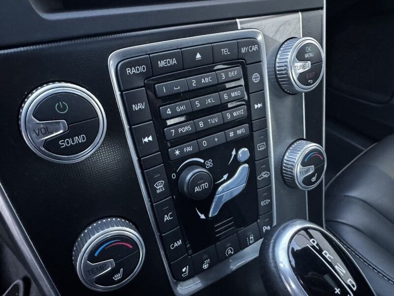 2017 Volvo S60 R-Design Platinum Willow Grove PA