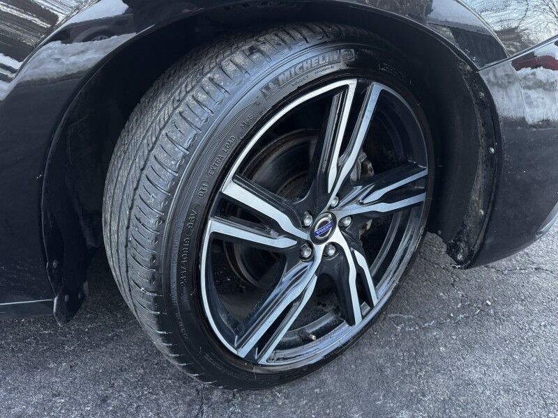 2017 Volvo S60 R-Design Platinum Willow Grove PA