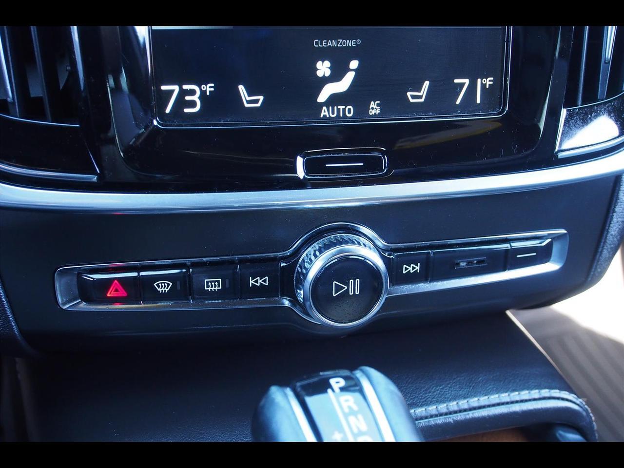 2017 Volvo S90 T6 Inscription