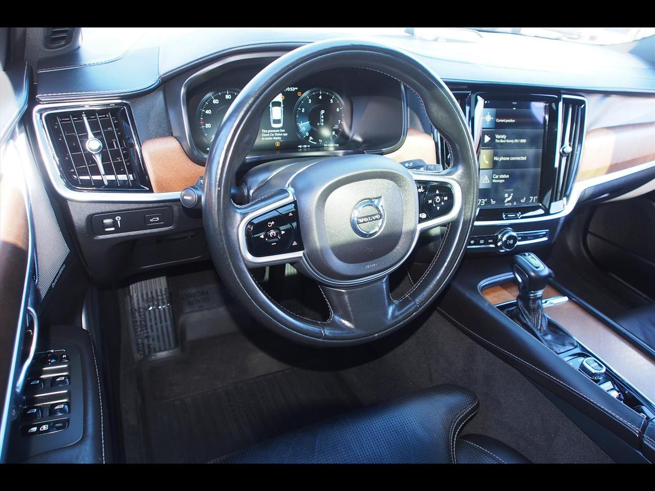 2017 Volvo S90 T6 Inscription