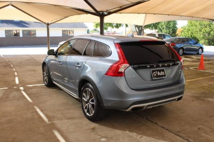 2017 Volvo V60 Cross Country Platinum Plano TX 2017 Volvo V60 Cross Country Platinum Plano TX