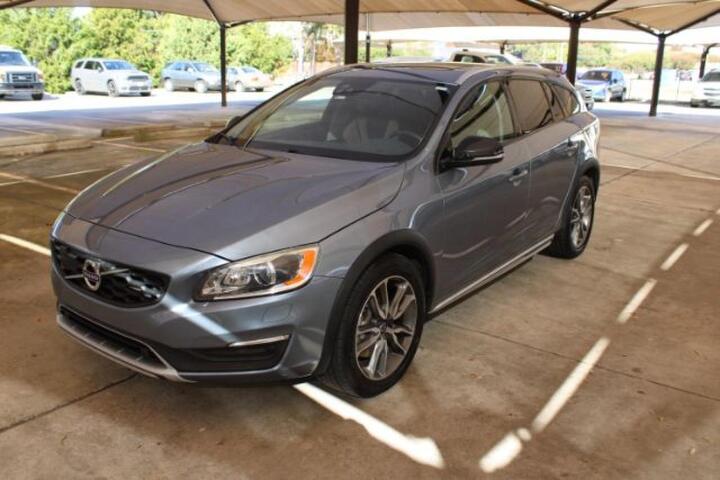 2017 Volvo V60 Cross Country Platinum Plano TX 2017 Volvo V60 Cross Country Platinum Plano TX
