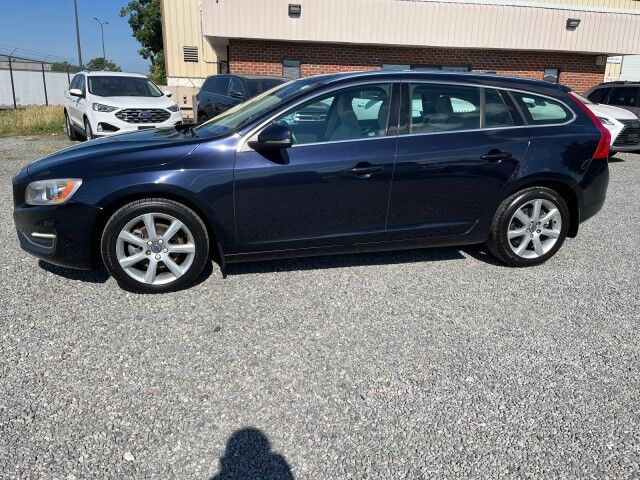 2017 Volvo V60 Premier T5