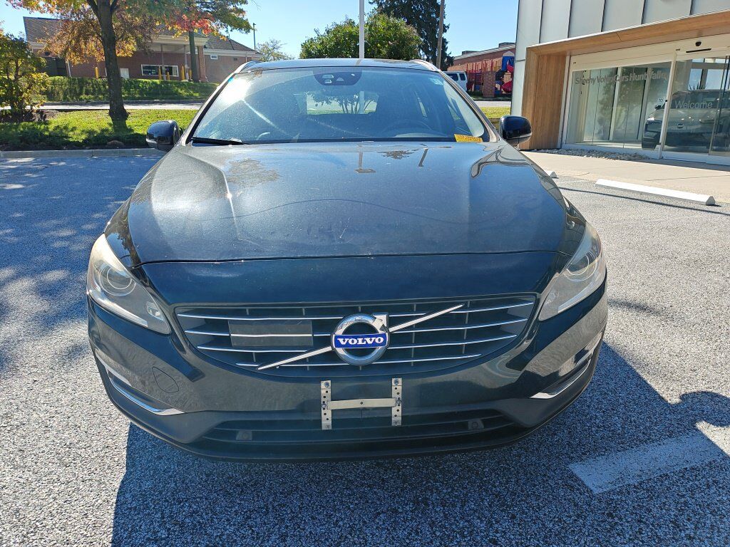 2017 Volvo V60 T5 Platinum Hunt Valley MD