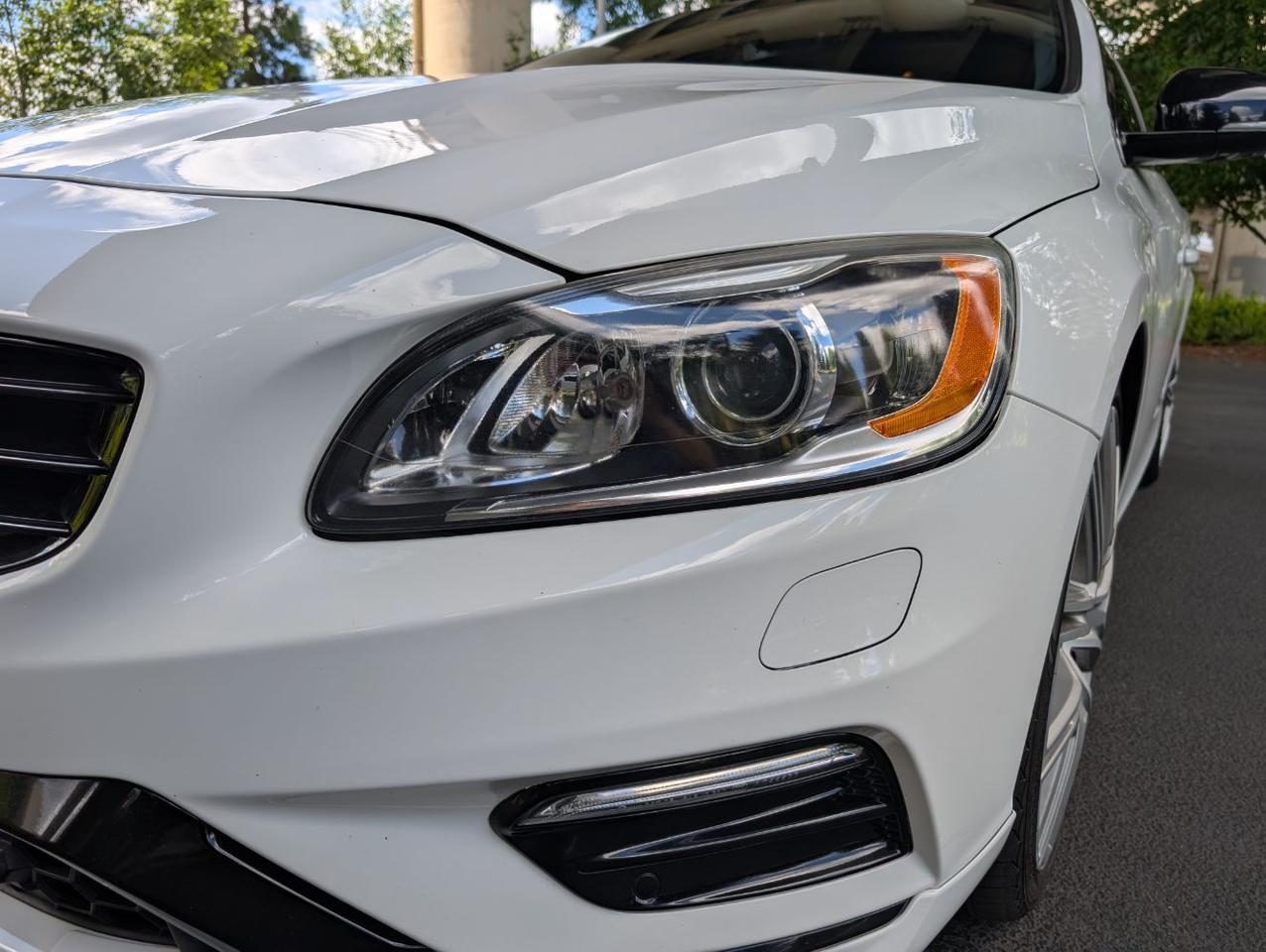 2017 Volvo V60 T6 AWD Polestar Engineered w/Harman Kardon, Öhlins Suspension, Brembo Brakes & Carbon Fiber Trim Portland OR