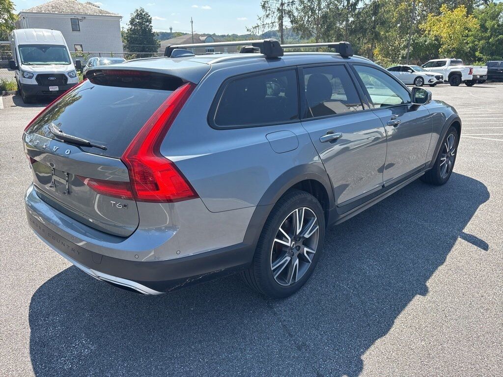 2017 Volvo V90 Cross Country T6 AWD