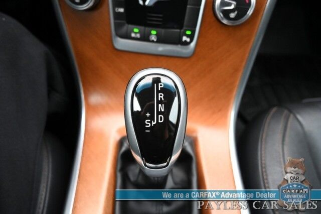 2017 Volvo XC60 Inscription / AWD / Power & Heated Leather Seats / Panoramic Sunroof / Navigation / Blind Spot Alert / Bluetooth / Backup Camera / Cruise Control / Keyless Entry & Start / 31 MPG / Only 73K Miles Anchorage AK