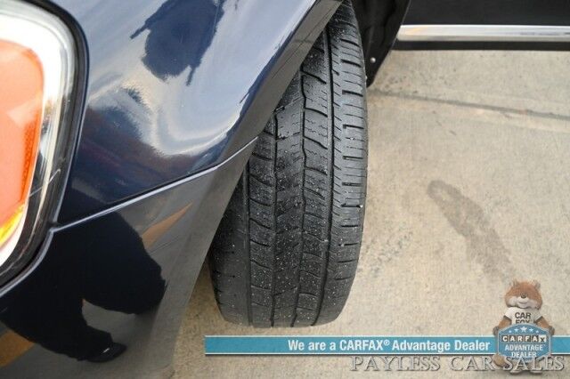 2017 Volvo XC60 Inscription / AWD / Power & Heated Leather Seats / Panoramic Sunroof / Navigation / Blind Spot Alert / Bluetooth / Backup Camera / Cruise Control / Keyless Entry & Start / 31 MPG / Only 73K Miles Anchorage AK