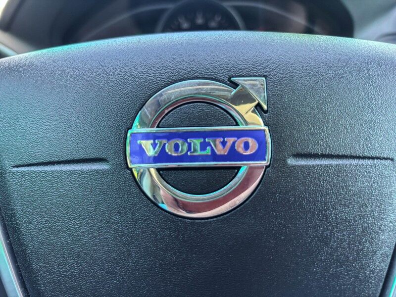 2017 Volvo XC60 Inscription Wilmington NC