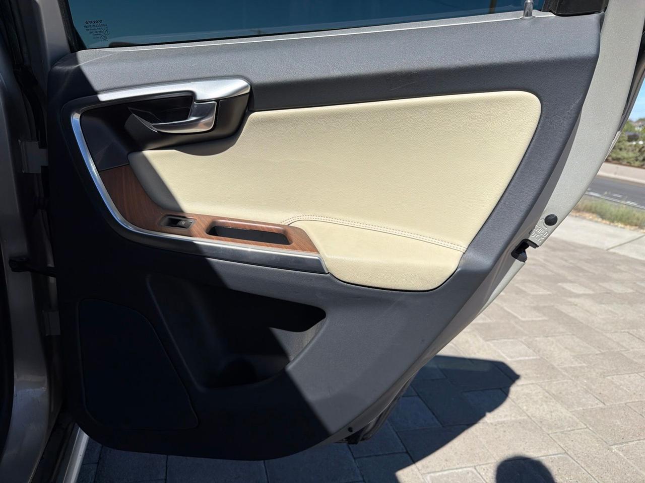 2017 Volvo XC60 T5 Inscription Bend OR