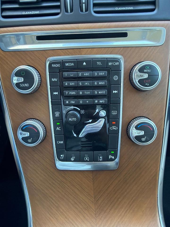 2017 Volvo XC60 T5 Inscription Bend OR
