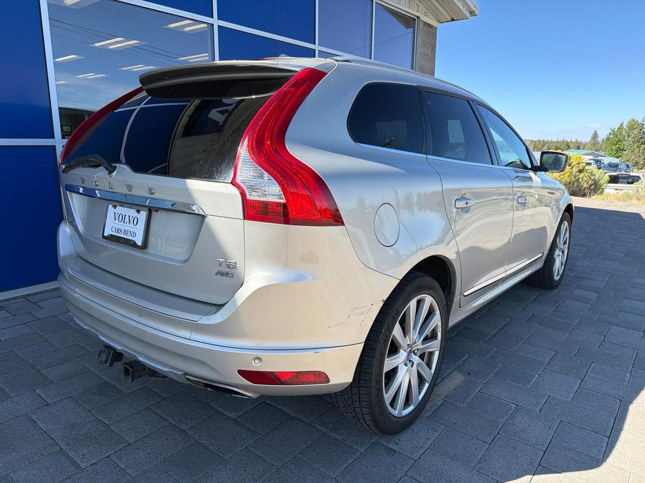 2017 Volvo XC60 T5 Inscription Bend OR