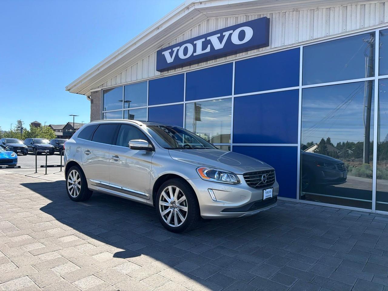 2017 Volvo XC60 T5 Inscription