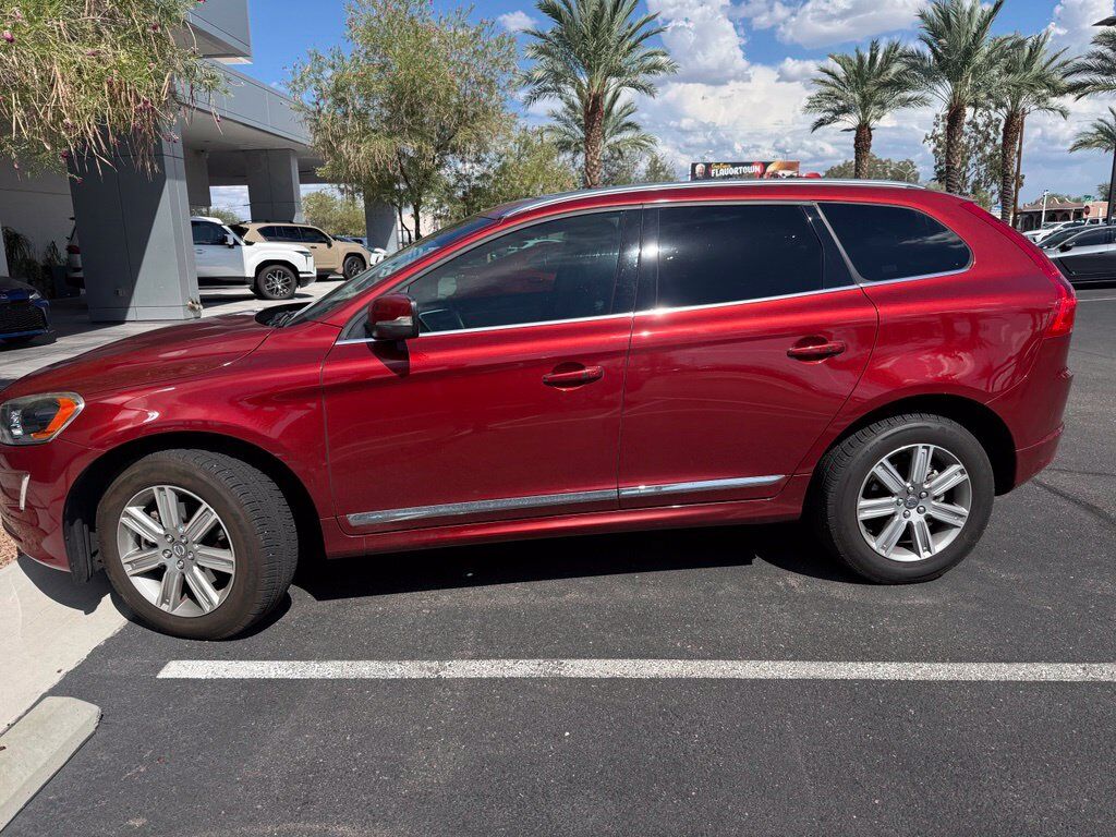 2017 Volvo XC60 T5 Inscription