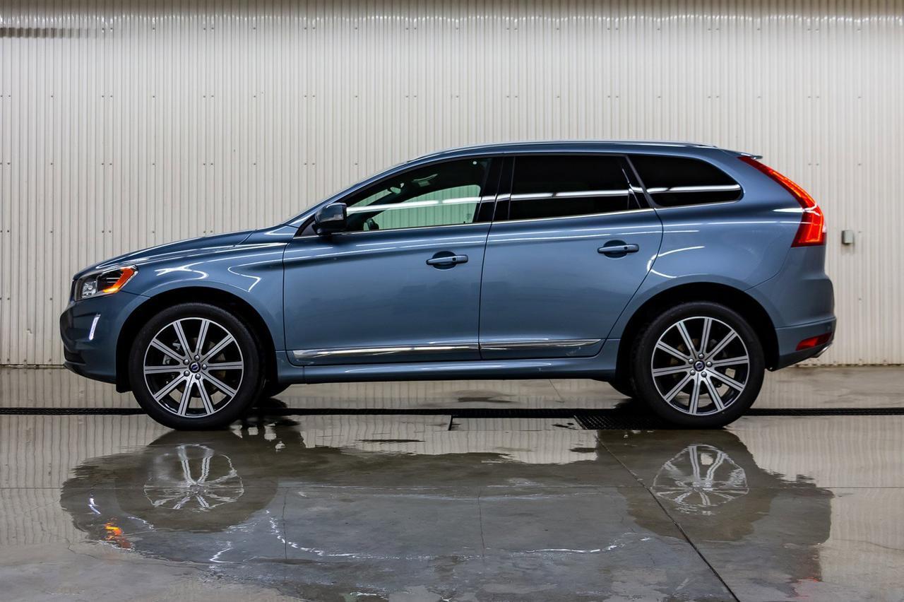 2017 Volvo XC60 T6 Drive-E Premier Leather Roof Nav Red Deer AB
