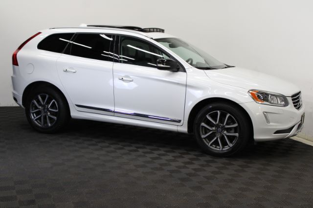 2017 Volvo XC60 T6 Dynamic