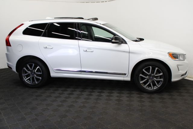 2017 Volvo XC60 T6 Dynamic Chantilly VA