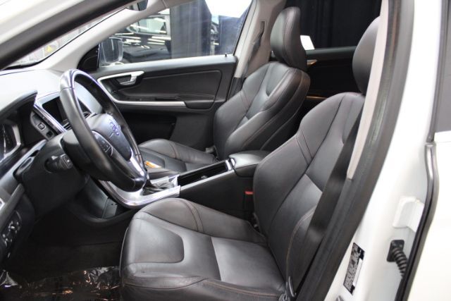 2017 Volvo XC60 T6 Dynamic Chantilly VA