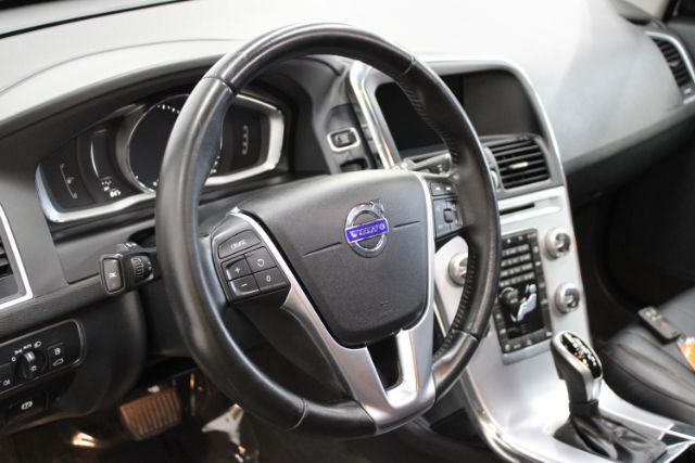 2017 Volvo XC60 T6 Dynamic Chantilly VA