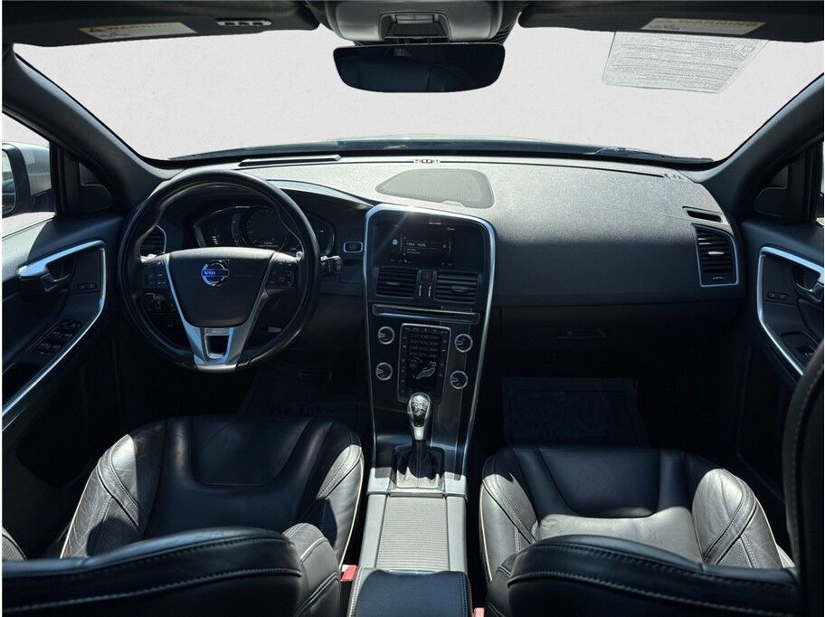 2017 Volvo XC60 T6 R-Design Sport Utility 4D Folsom CA