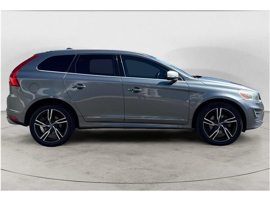 2017 Volvo XC60 T6 R-Design Sport Utility 4D Folsom CA