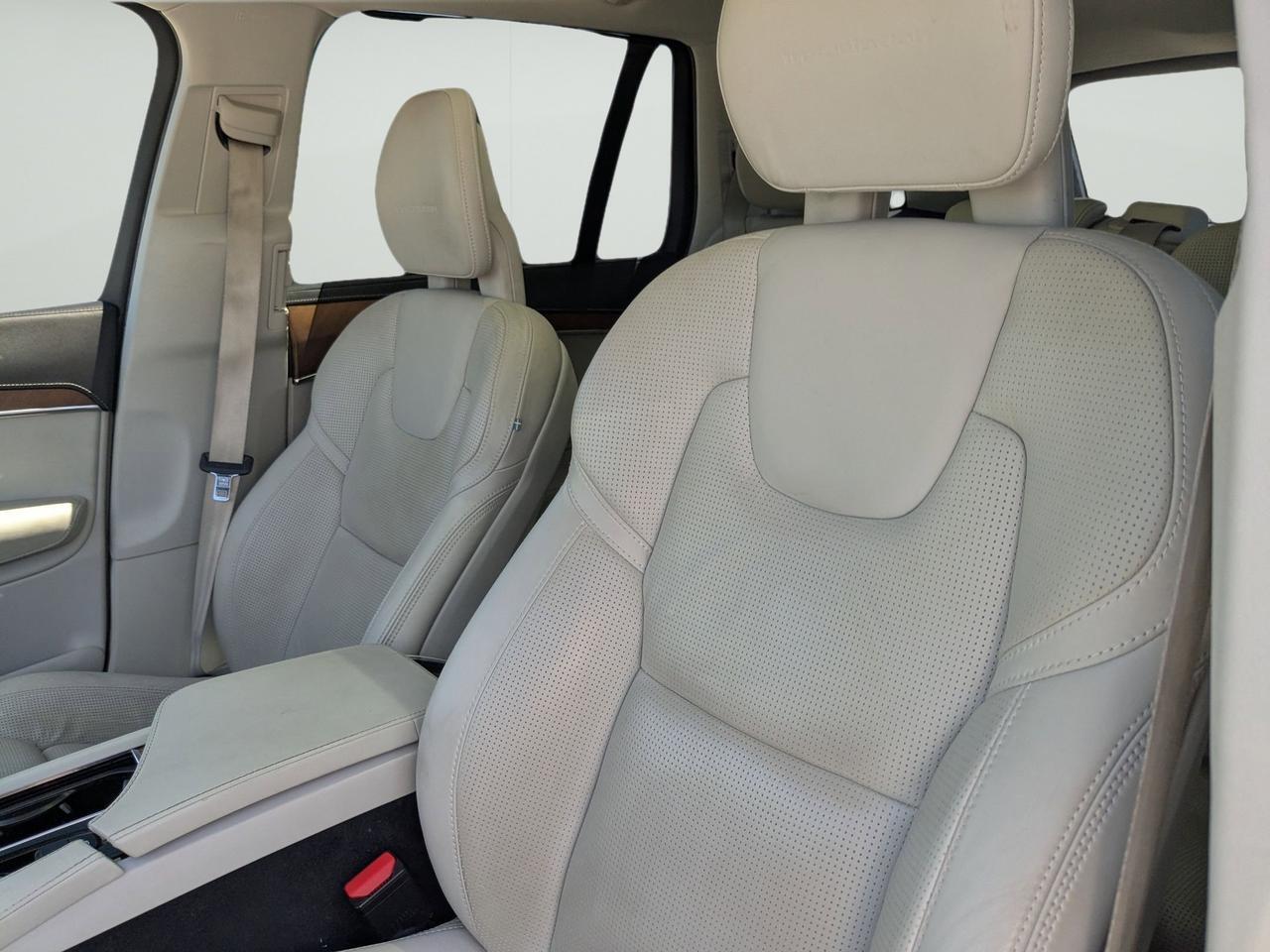 2017 Volvo XC90 Inscription