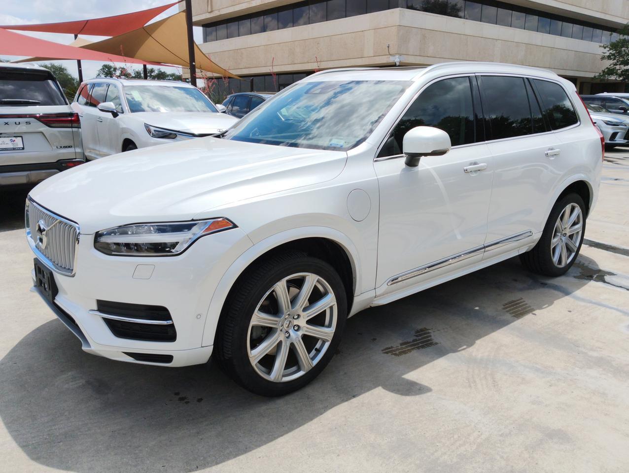 2017 Volvo XC90 Inscription