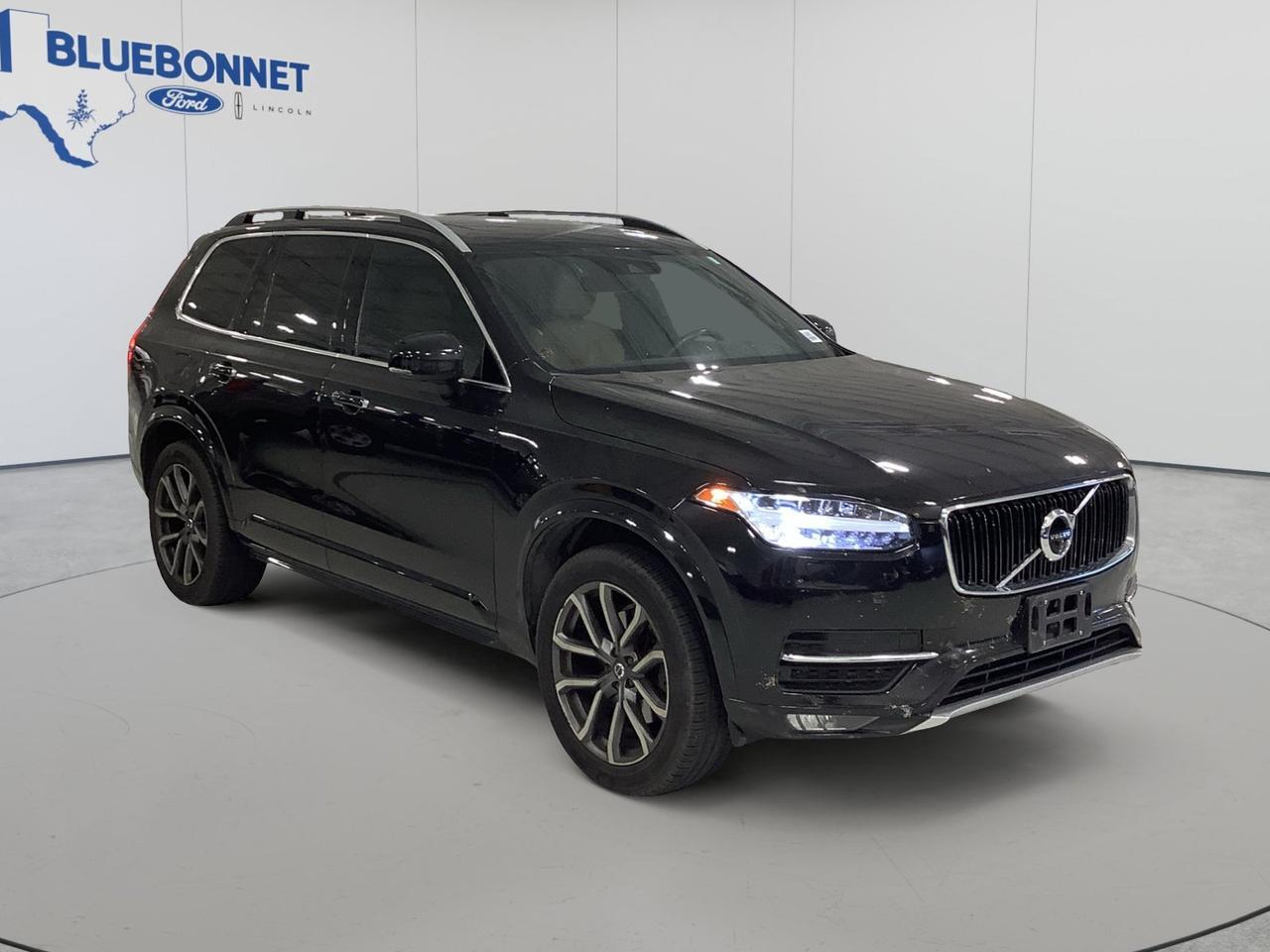 2017 Volvo XC90 Momentum