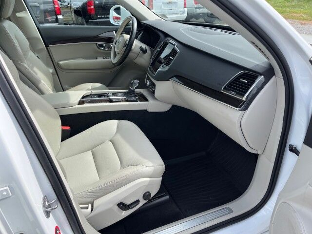 2017 Volvo XC90 Momentum T6 AWD Ashland VA