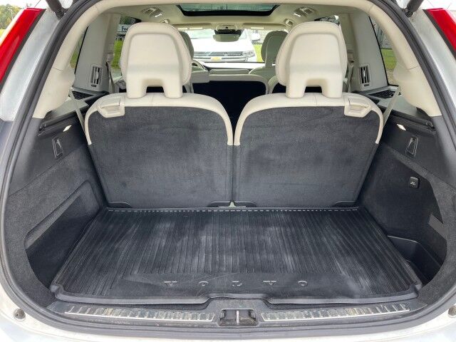 2017 Volvo XC90 Momentum T6 AWD Ashland VA