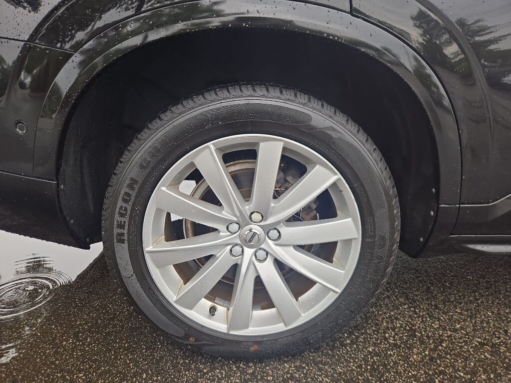 2017 Volvo XC90 Momentum Wilmington NC
