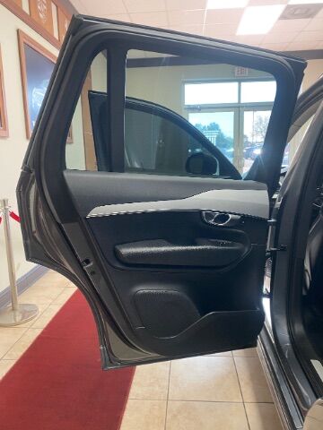 2017 Volvo XC90 T5 Momentum Charlotte NC