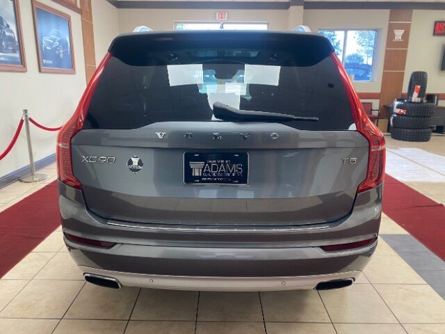 2017 Volvo XC90 T5 Momentum