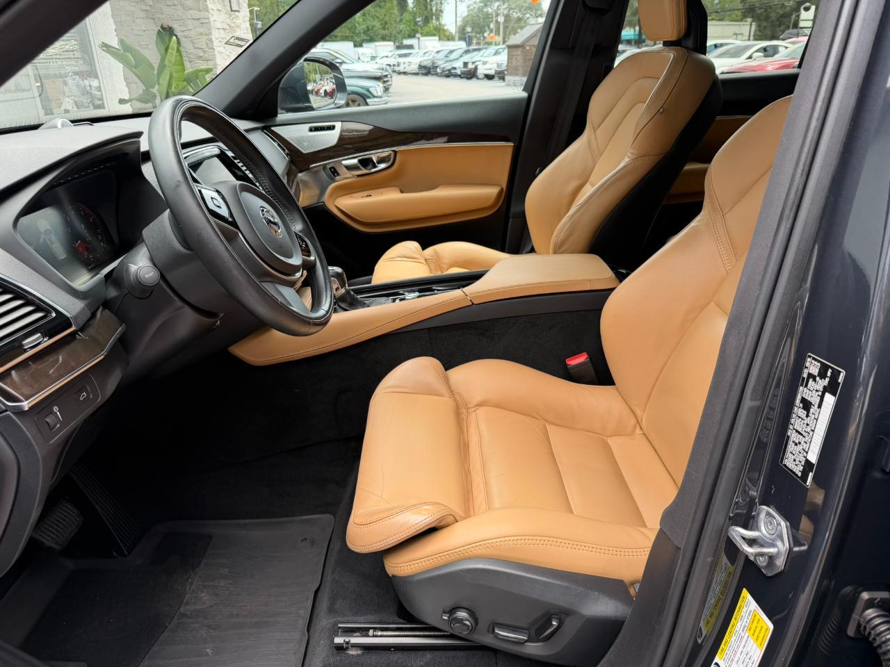 2017 Volvo XC90 T6 AWD 7-Passenger Momentum Jacksonville FL