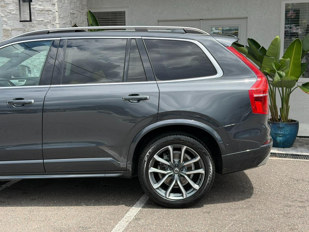 2017 Volvo XC90 T6 AWD 7-Passenger Momentum Jacksonville FL