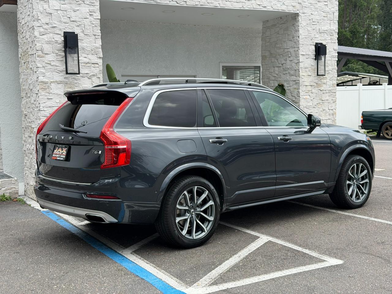 2017 Volvo XC90 T6 AWD 7-Passenger Momentum Jacksonville FL