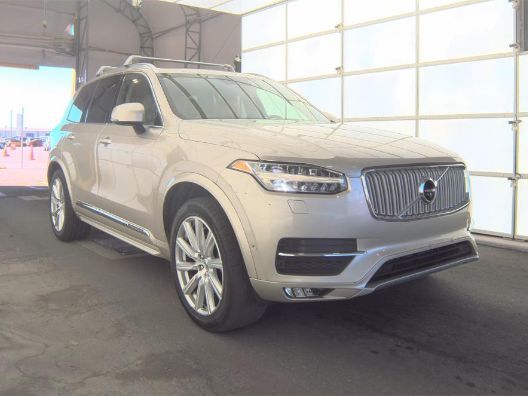 2017 Volvo XC90 T6 Inscription