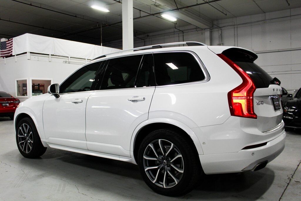 2017 Volvo XC90 T6 Momentum Tigard OR