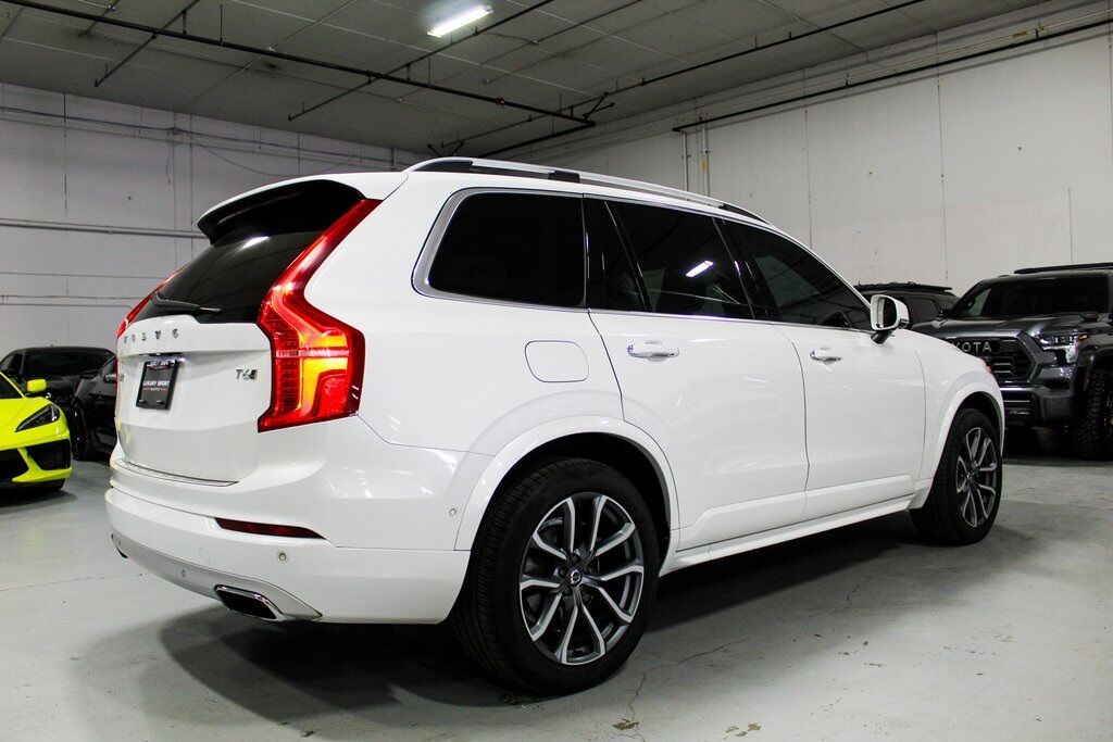 2017 Volvo XC90 T6 Momentum Tigard OR