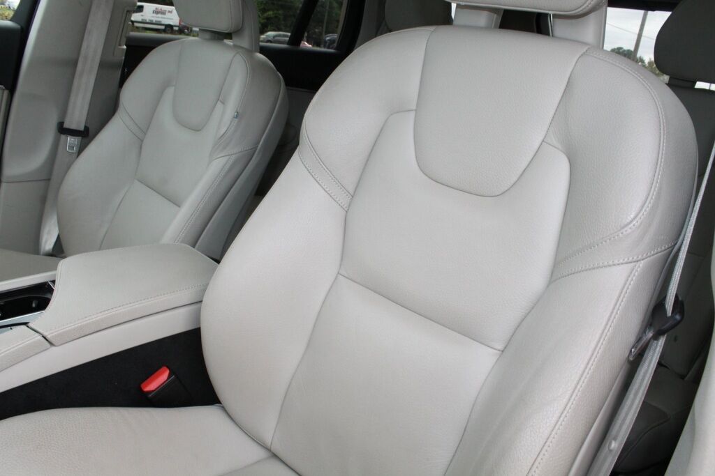 2017 Volvo XC90 T6 Momentum Richmond VA