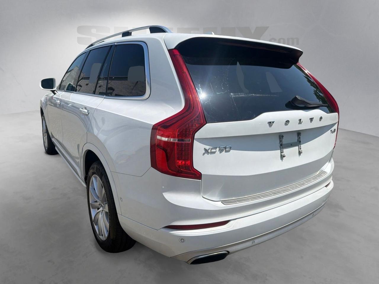 2017 Volvo XC90 T6 Momentum Fredericksburg VA