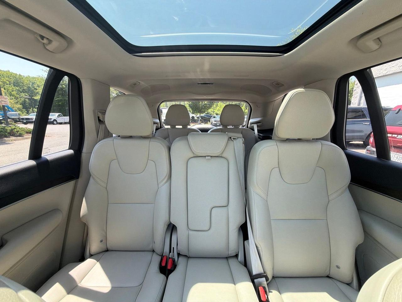 2017 Volvo XC90 T6 Momentum Fredericksburg VA